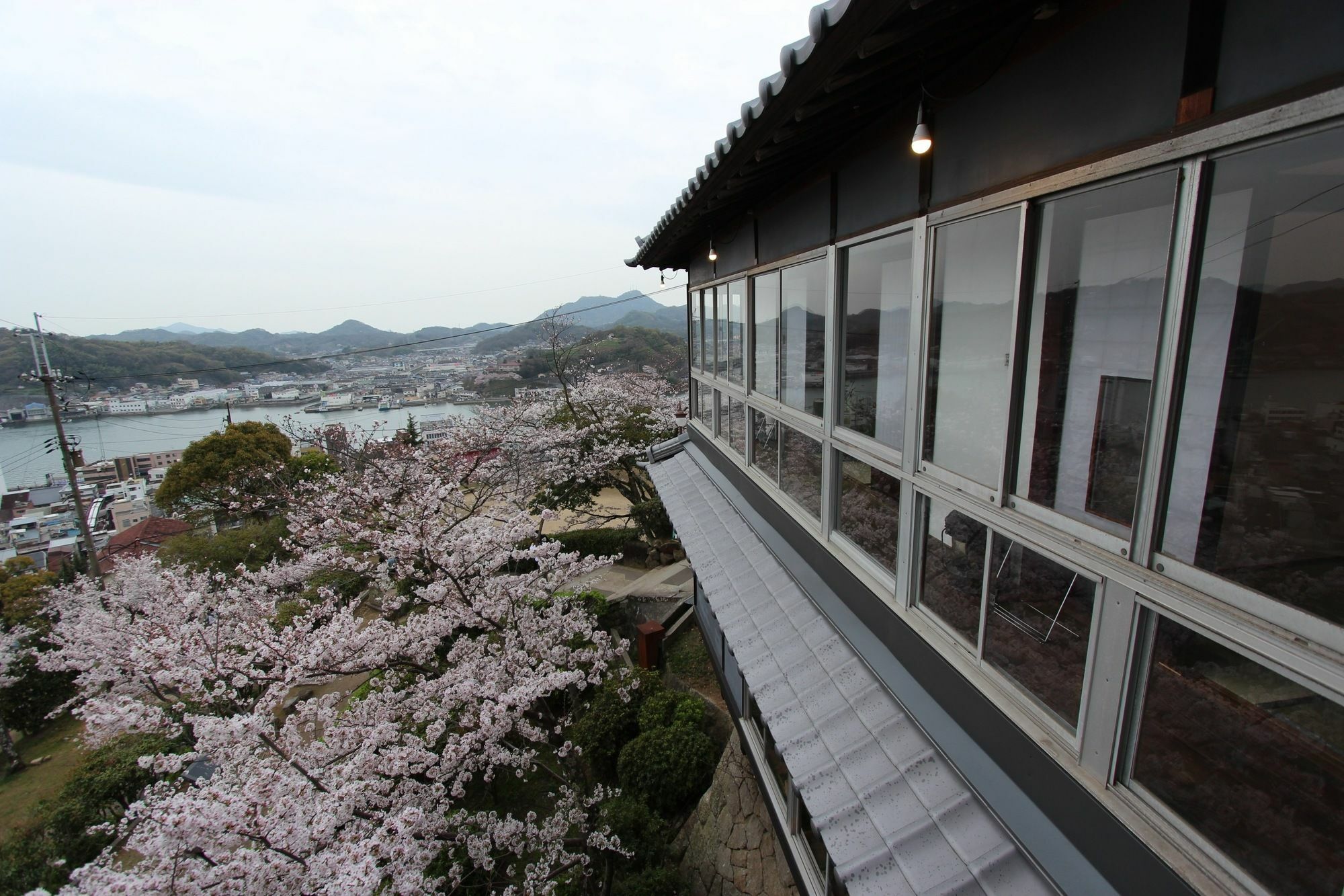 Onomichi Guest House Miharashi-Tei Eksteriør bilde